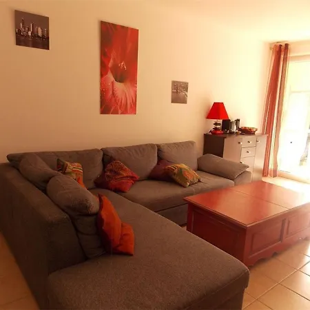 T2 Avec Jardin Pres De Luchon - Pour 6 Pers, Animaux Admis, Parking Securise - Fr-1-313-142 * Montauban-de-Luchon