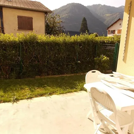 T2 Avec Jardin Pres De Luchon - Pour 6 Pers, Animaux Admis, Parking Securise - Fr-1-313-142 Apartman Montauban-de-Luchon